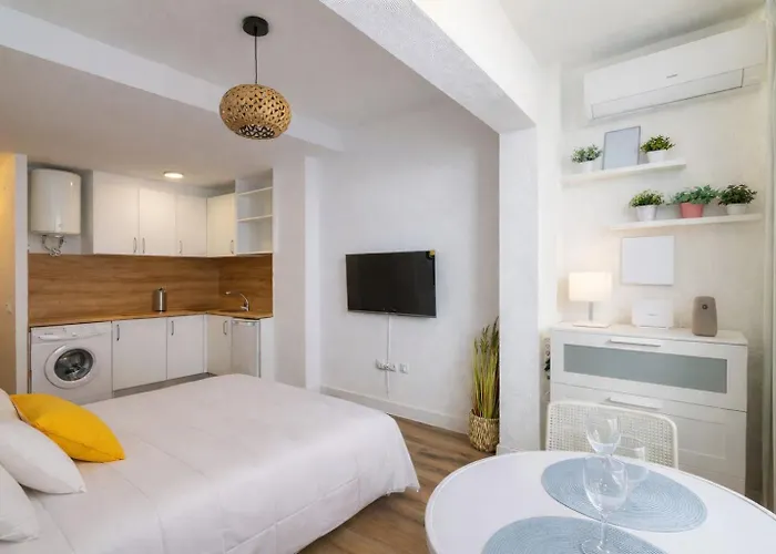 Apartment Modern 1 Min Walk To Playa Locos Torrevieja