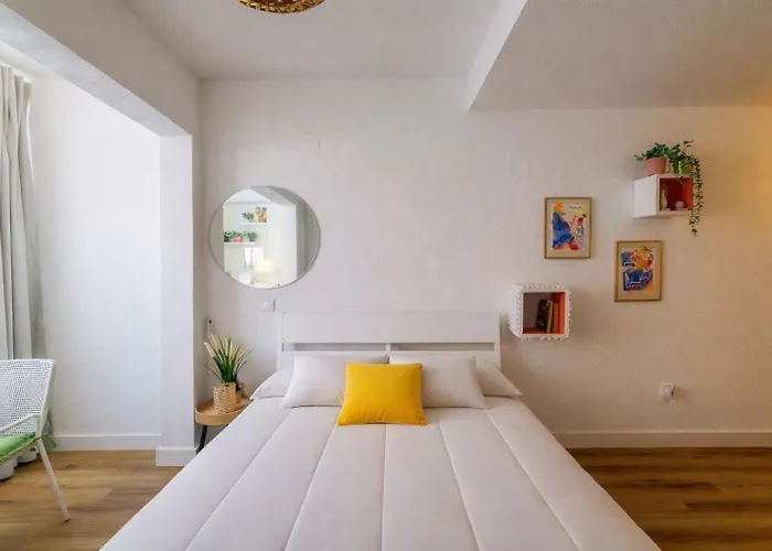 Modern 1 Min Walk To Playa Locos Apartment Torrevieja